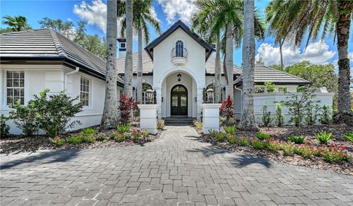 6959 Westchester Cir, LAKEWOOD RANCH, FL, 34202-2585 | Card Image