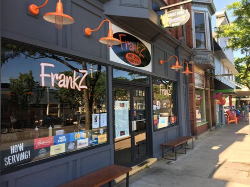 325 Main St, Frankfort, MI, 49635-9047 | Card Image