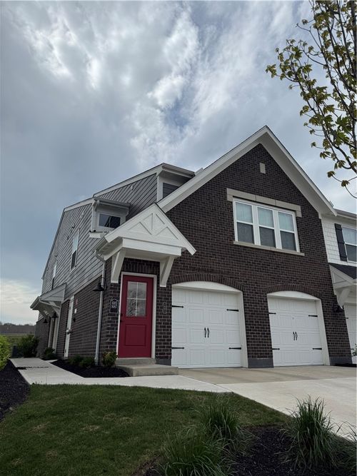 1687 S Golden Clove Bnd, Sugarcrk Twp, OH, 45459-6508 | Card Image