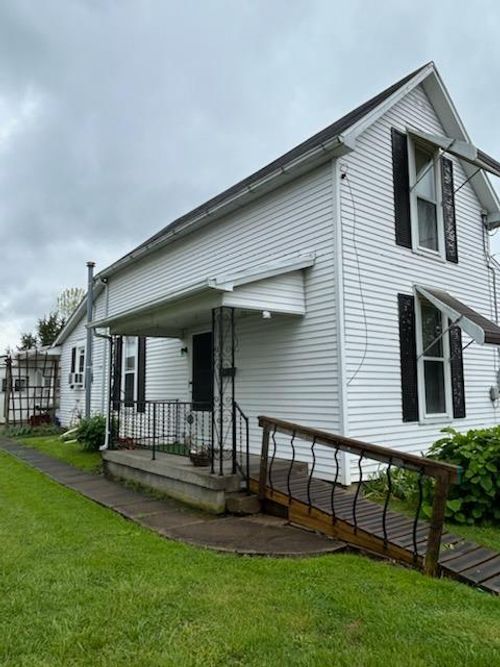 12 Alvina St, Batesville, IN, 47006-1411 | Card Image