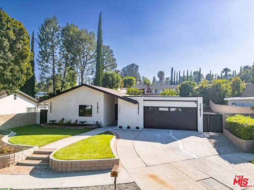 12747 Deon Pl, Granada Hills, CA, 91344-1002 | Card Image