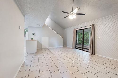 28600 Netawaka Ct, Huntsville, TX, 77320 | Card Image