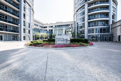 608 - 125 Village Green Sq, Condo with 2 bedrooms, 2 bathrooms and 1 parking in Toronto ON | Image 2