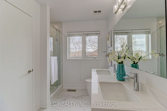 17A Silver Stream Ave, House attached with 4 bedrooms, 4 bathrooms and 2 parking in Richmond Hill ON | Image 17