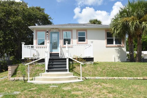403 N Oleander Ave, Daytona Beach, FL, 32118-4033 | Card Image