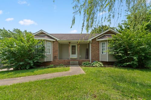 1328 Meredith Way, Clarksville, TN, 37042-8540 | Card Image