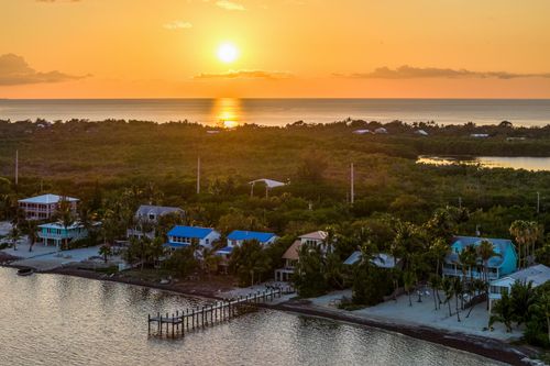 58652 Overseas Hwy, Marathon, FL, 33050-6029 | Card Image