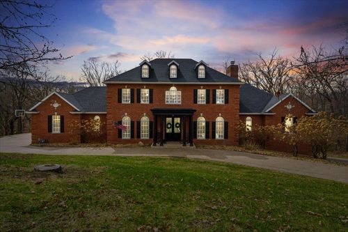 77 Roosevelt Dr, EAST DUBUQUE, IL, 61025-8508 | Card Image