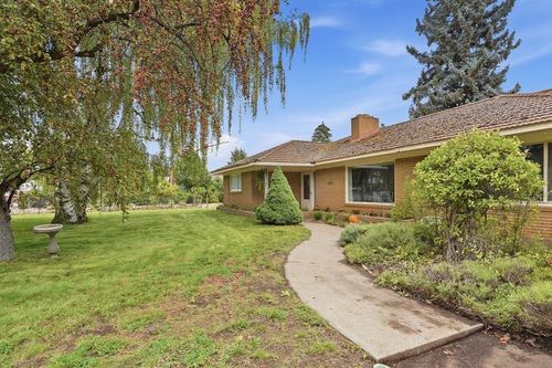 2717 S Raymond Rd, Spokane Valley, WA, 99206-3392 | Card Image