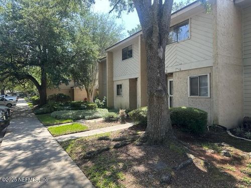 1033-3801 Crown Point Rd, JACKSONVILLE, FL, 32257-7804 | Card Image