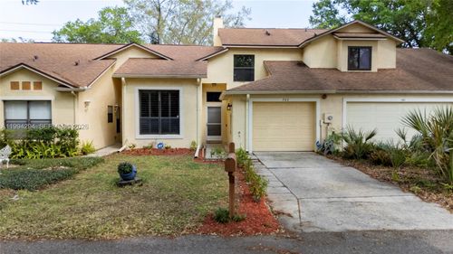 703 Swan Ln, Altamonte Springs, FL, 32701-7669 | Card Image