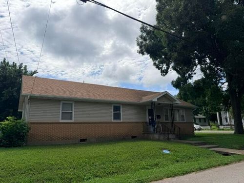 104 Mitchell St, Greenfield, MO, 65661-1324 | Card Image