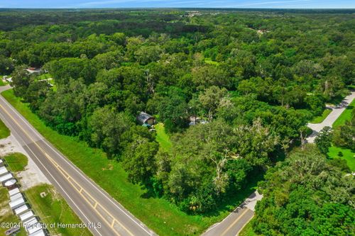 1026 Roosevelt Ave, BROOKSVILLE, FL, 34604-7420 | Card Image