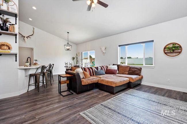 1418 N Birch St, House other with 4 bedrooms, 2 bathrooms and 3 parking in Jerome ID | Image 6