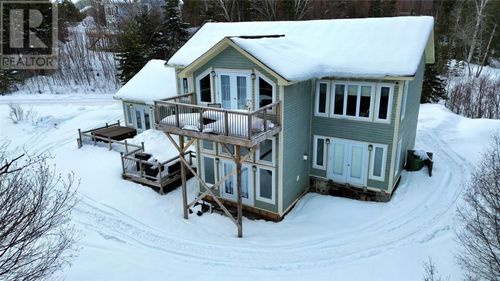 9 Brook Close, Humber Valley Resort, NL, A2H0E1 | Card Image