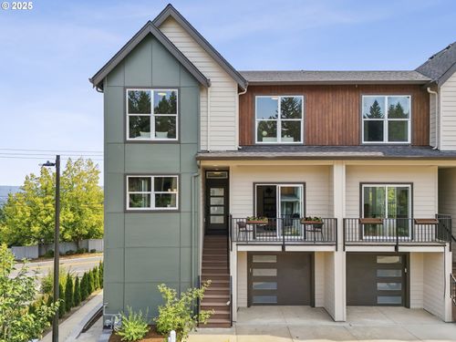 8840 Sw Serenity Ter, Beaverton, OR, 97007-6007 | Card Image