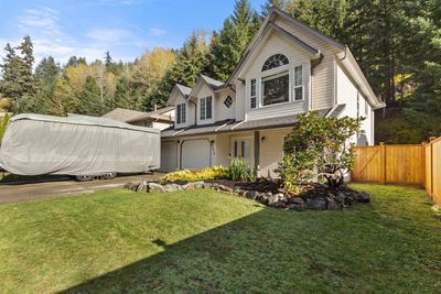 21474 Richmond Dr, House other with 3 bedrooms, 2 bathrooms and 2 parking in Hope BC | Image 2