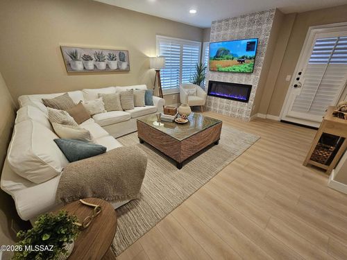 67-6451 N Tierra De Las Catalinas, Tucson, AZ, 85718 | Card Image