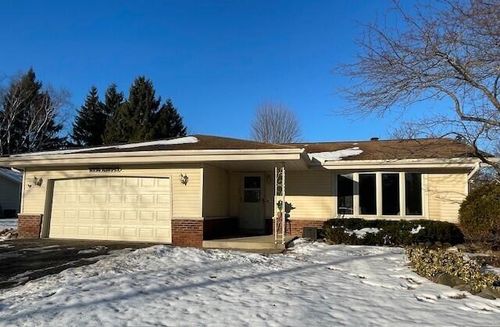 W156N10945 Catskill Lane, Germantown, WI, 53022 | Card Image