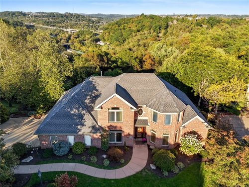 4040 Breckenridge Dr, Presto, PA, 15142-1132 | Card Image