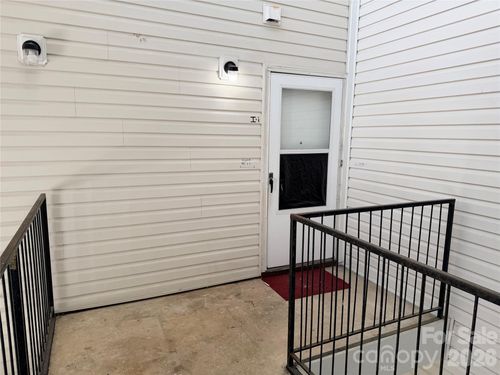 i-9123 Spyglass Pl, Charlotte, NC, 28214-3600 | Card Image