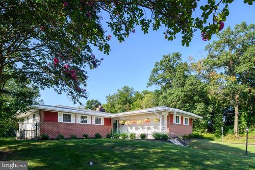 201 Suter Rd, Baltimore, MD, 21228-3116 | Card Image