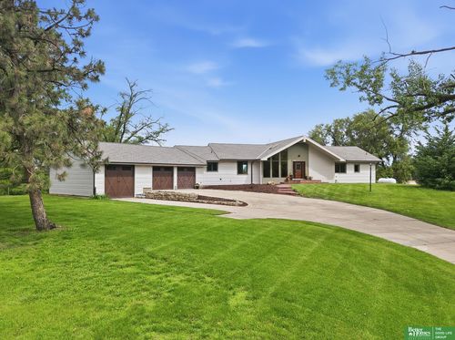 12706 Cottonwood Ln, Springfield, NE, 68059-5144 | Card Image