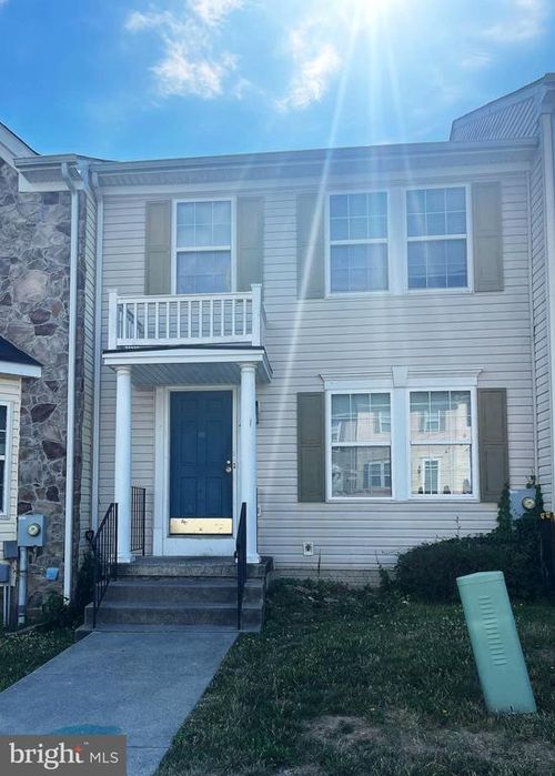 41 Litchfield Ln E, MARTINSBURG, WV, 25405-9644 | Card Image