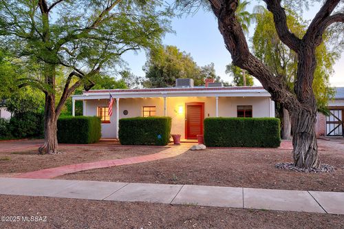 2705 E Mabel St, Tucson, AZ, 85716-3837 | Card Image