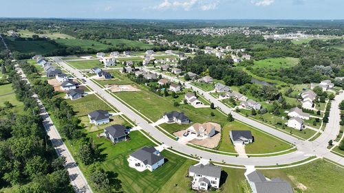 lt16-949 Medina Drive Drive, MUKWONAGO, WI, 53149 | Card Image