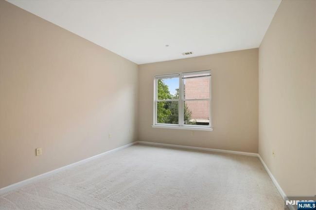 25 Duncan Ave, Condo with 2 bedrooms, 2 bathrooms and null parking in Jersey City NJ | Image 15