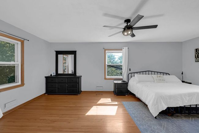 36_11908_James_Rd_Hopkins_MN_55343_USA-Bedroom-HT8A1468.JPG | Image 23