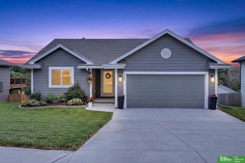 105 Maplewood Circle, Glenwood, IA, 51534 | Card Image