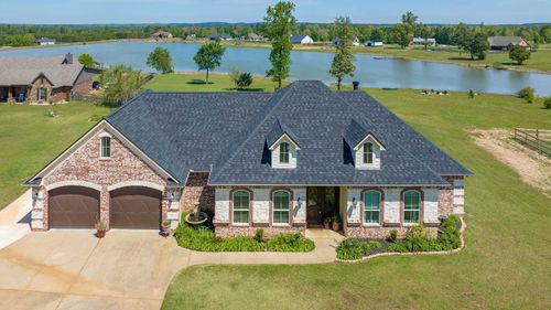 331 Deerfield Lake Circle, Longview, TX, 75605 | Card Image