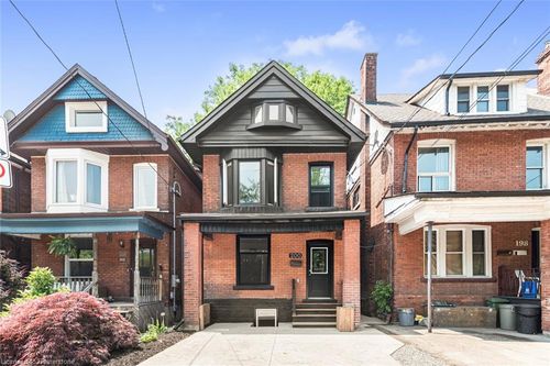 200 Sanford Ave S, Hamilton, ON, L8M2H2 | Card Image