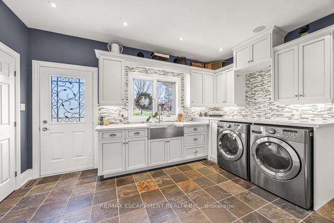 5029 Cedar Springs Crt, House other with 3 bedrooms, 3 bathrooms and 12 parking in Burlington ON | Image 37
