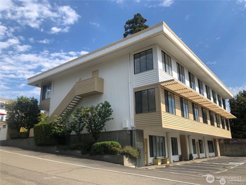 ste-102-755 Winslow Way E, Bainbridge Island, WA, 98110-2483 | Card Image