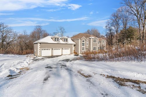 1 Tundra Ter, Cornwall, NY, 12518-1036 | Card Image