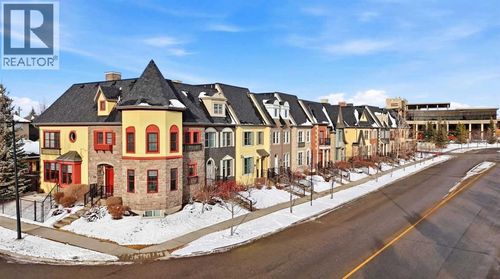 230 Quarry Park Blvd Se, Calgary, AB, T2C5E4 | Card Image