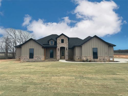 301 Our Ln, Weatherford, TX, 76088-5626 | Card Image