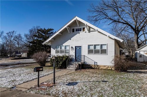 417 S 11th Street, Independence, KS, 67301 | Card Image