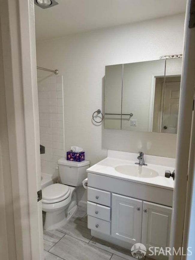 APT-306 - 397 Imperial Way, Condo with 2 bedrooms, 2 bathrooms and 1 parking in Daly City CA | Image 24