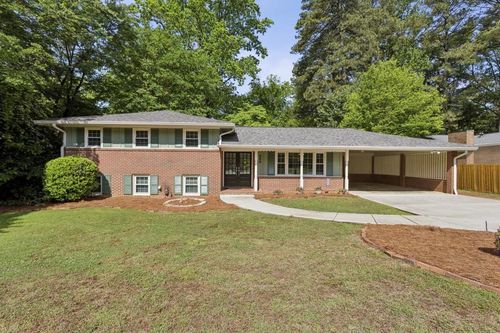 688 Huntington Pl Se, Marietta, GA, 30067-5516 | Card Image