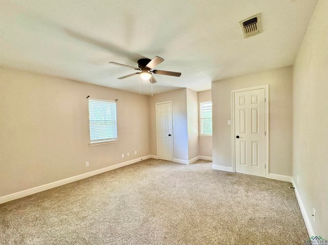 308 N Dogwood St, House other with 2 bedrooms, 2 bathrooms and null parking in Ore City TX | Image 17