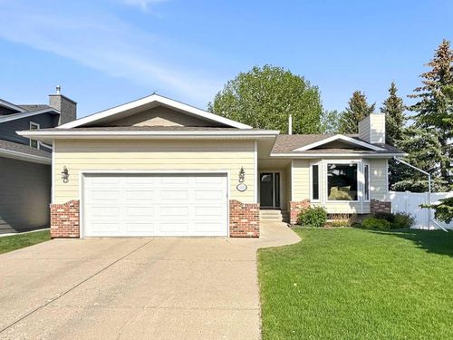 112 Denison Cres, Red Deer, AB, T4R2G1 | Card Image