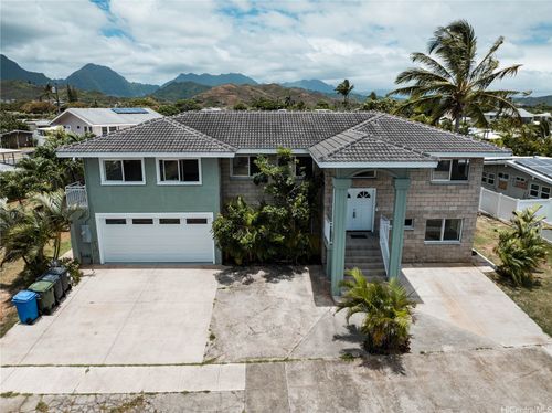 646 Wanaao Rd, Kailua, HI, 96734-3555 | Card Image