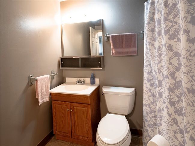 237 Connecticut Dr, House other with 3 bedrooms, 2 bathrooms and 1 parking in Lower Burrell PA | Image 13