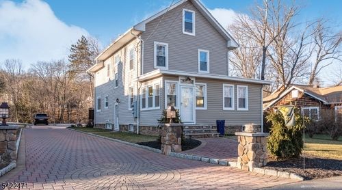 1-22 Personette St, Cedar Grove, NJ, 07009-1221 | Card Image