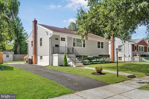 5009 Ravenswood Rd, RIVERDALE, MD, 20737-1119 | Card Image