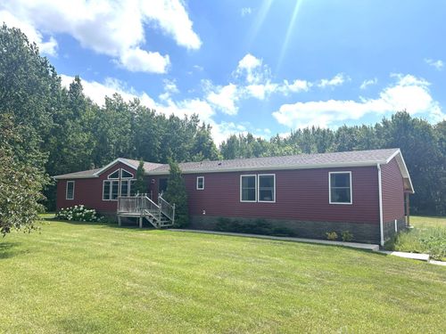 55224 State Highway 11, Warroad, MN, 56763-9129 | Card Image